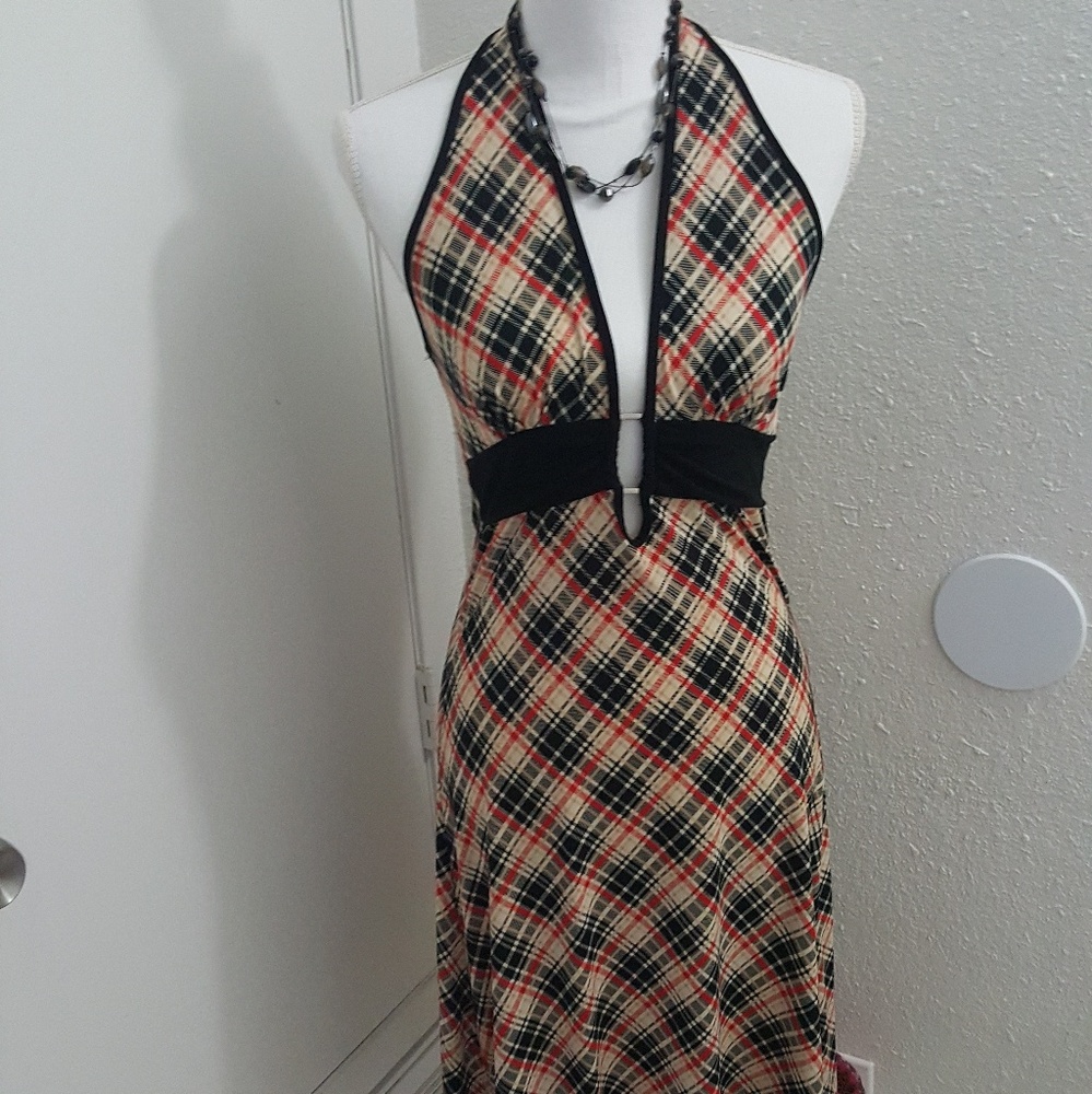 Super fun rockabilly slip on dress.